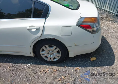 2008 Nissan Altima 2.5 S z USA, uszkodzony, nr VIN 1N4AL21E08C233796
